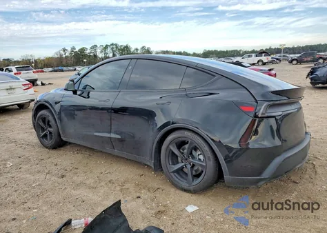 2026 Tesla Model Y из США, поврежденный, VIN 7SAYGDEE3TA419038